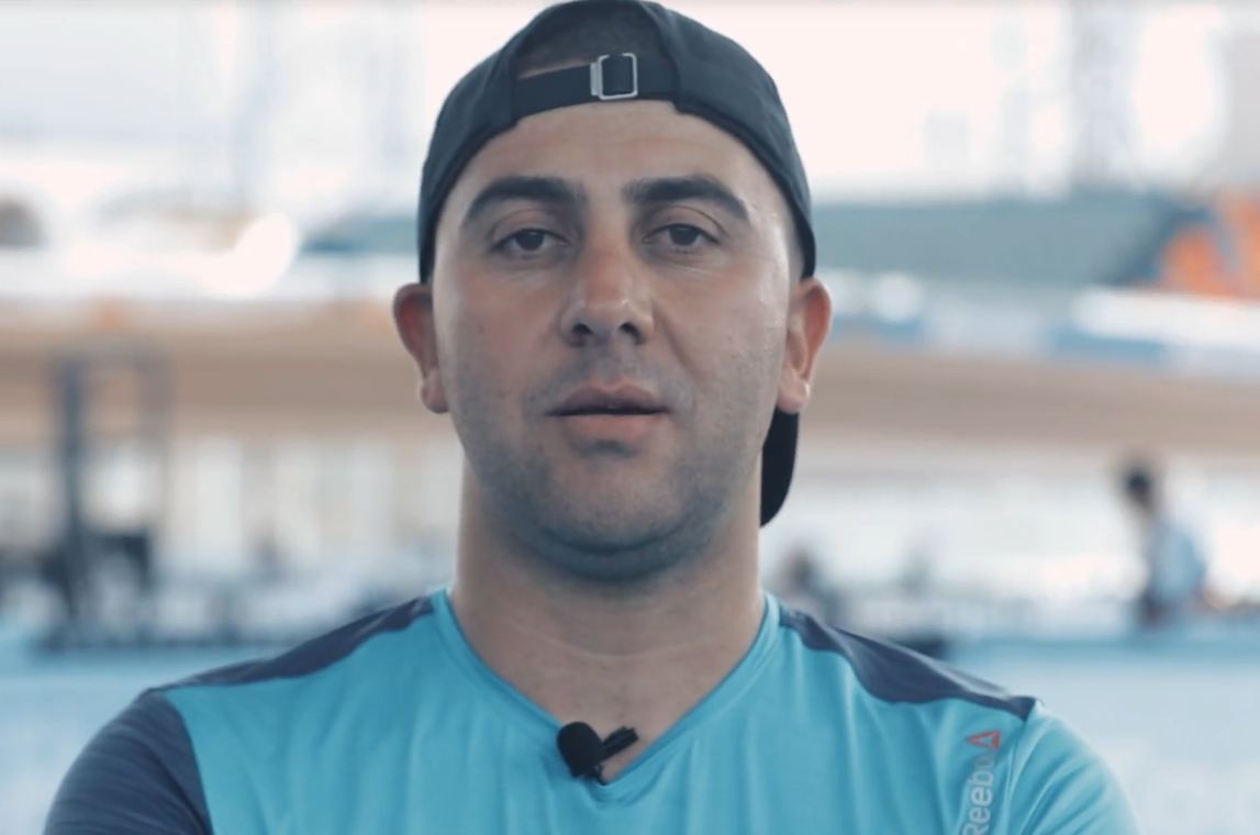 فيديو| مدرب الأردن يشيد باستضافة مصر لبطولة العالم للدراجات