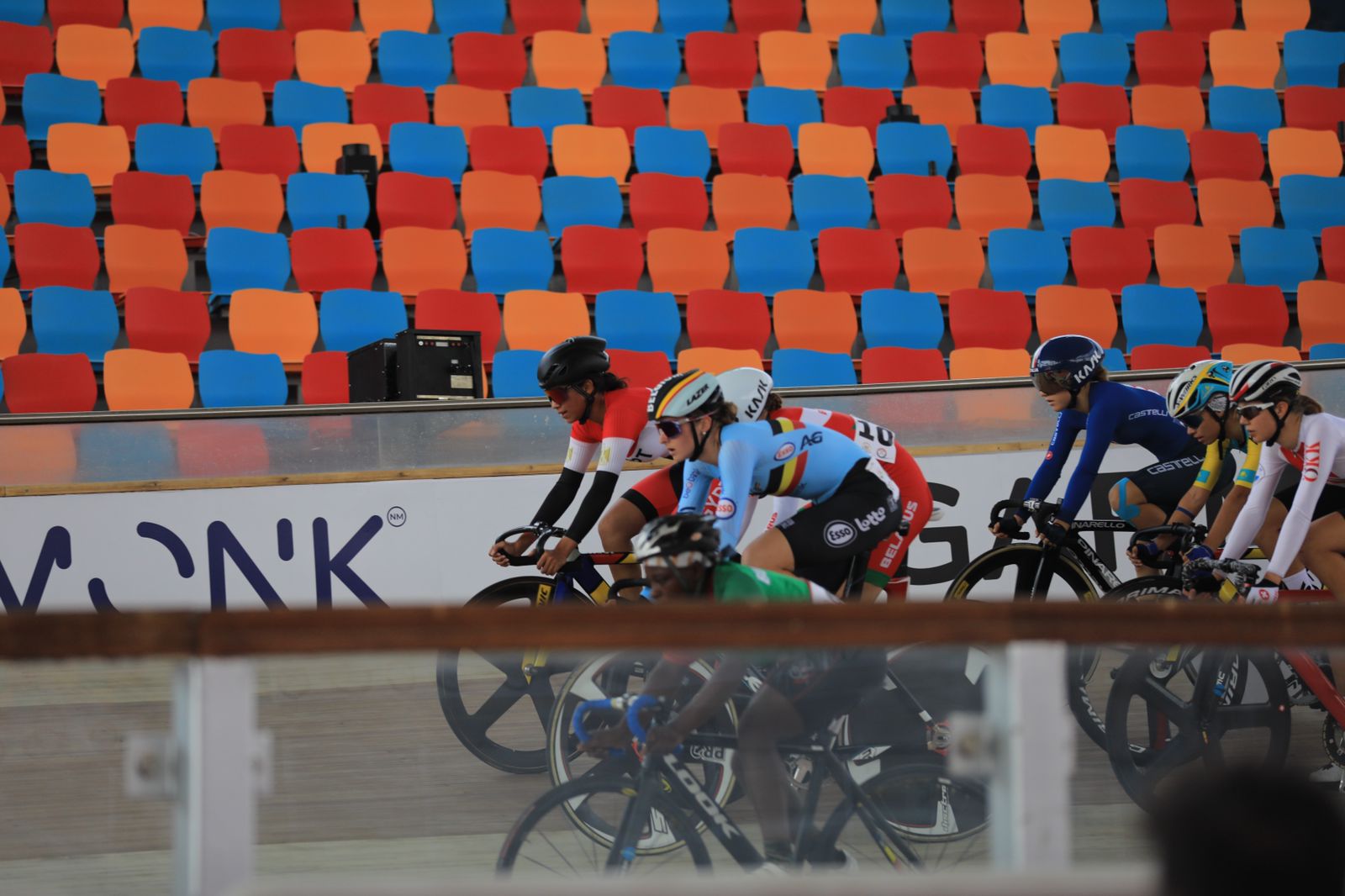 روسيا تتصدر تصفيات المطاردة الفرقية للسيدات