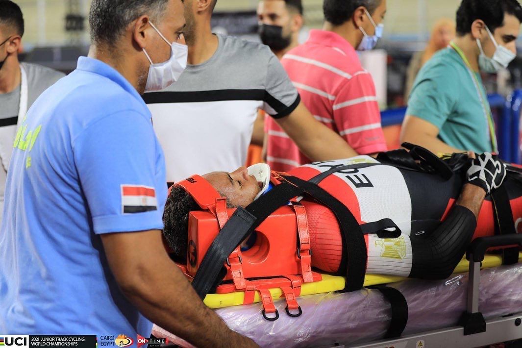 حادث يخرج محمود بكر لاعب منتخب الدراجات من نهائي بطولة العالم