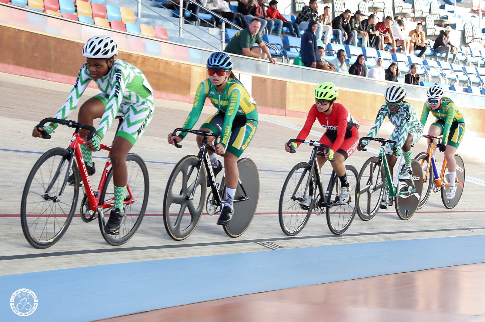  58 فريق يشاركون في كأس العالم للدراجات بالقاهرة